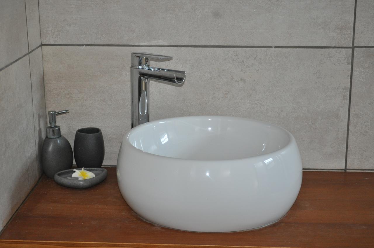 Ti Joli Caz En Bois Apartment Saint-Gilles-les Hauts Екстериор снимка