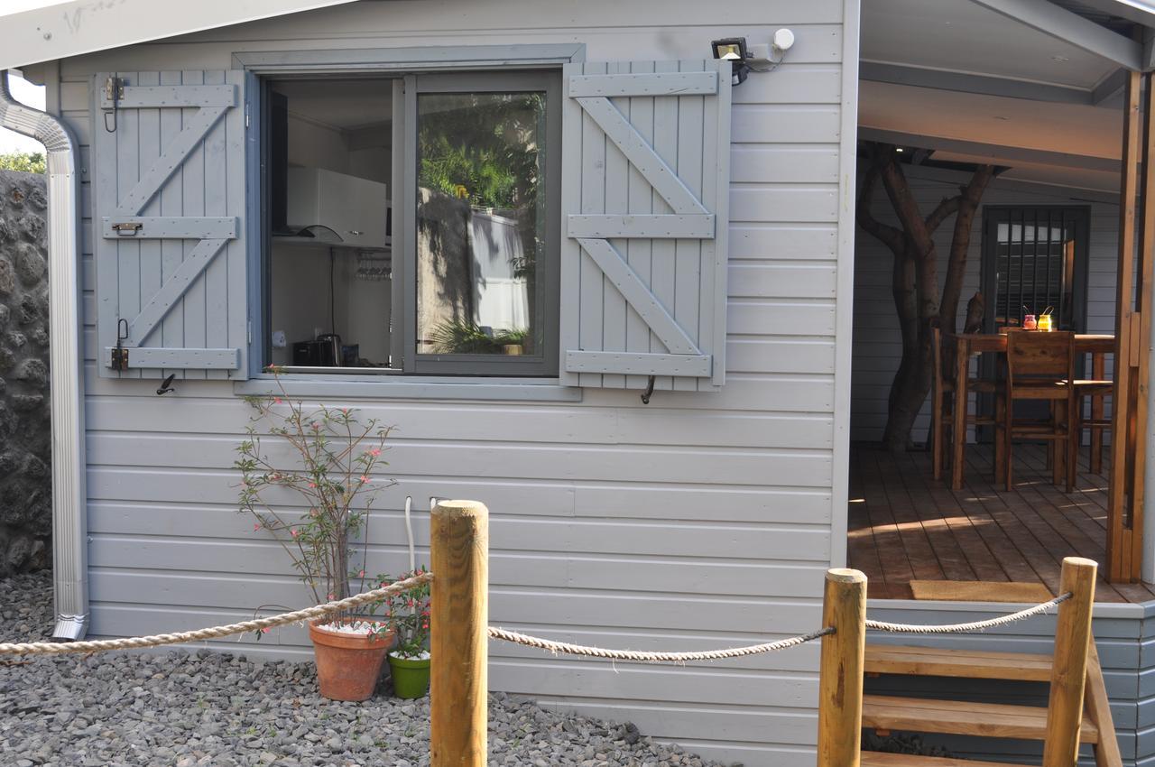 Ti Joli Caz En Bois Apartment Saint-Gilles-les Hauts Екстериор снимка